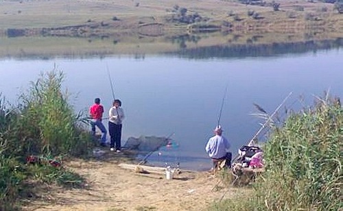Платный пруд около села Красное